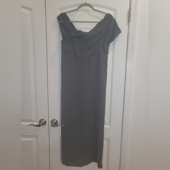 16. NWT MAISON MARGIELA POLY GEORGETTE DRESS IN ASPHALT - Picture 10 of 10